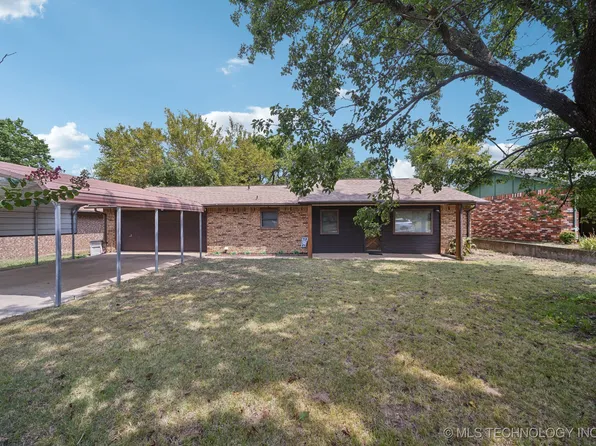 202 Northridge Ter, Henryetta, OK 74437