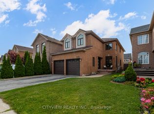 3339 Cactus Gate, Mississauga, ON L5N 8A5