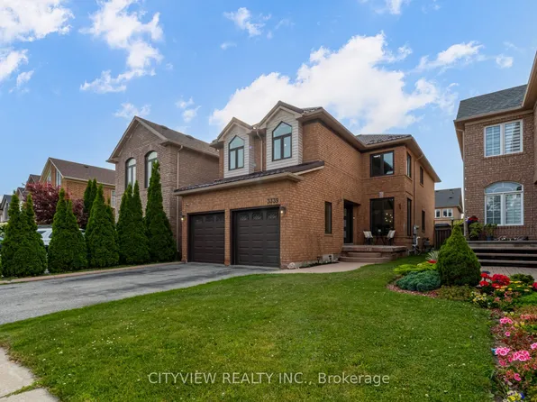 3339 Cactus Gate, Mississauga, ON L5N 8A5