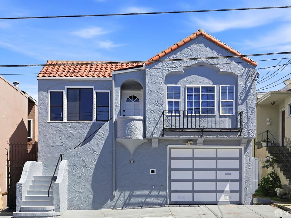 1st image of 39 E Cavour St