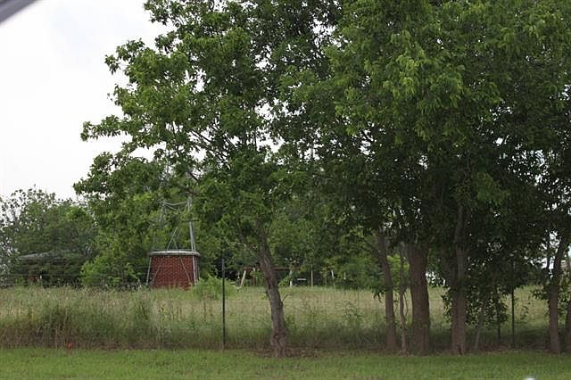 2nd image of 1705 S State Highway 156