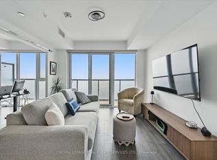 370 Martha St #1705, Burlington, ON L7R 2P7