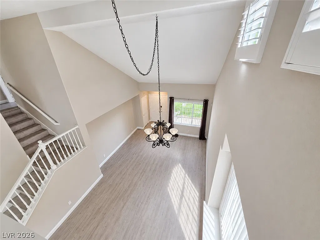3 bed, 2.5 bath, 2110 sqft, $2,695 — Photo 3
