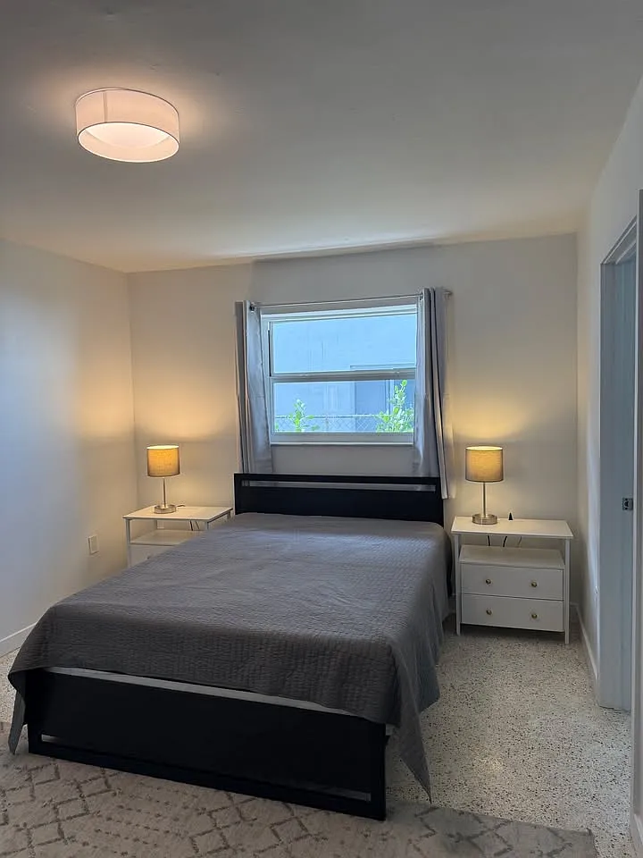 1 bed, 1200 sqft, $1,450 — Photo 1