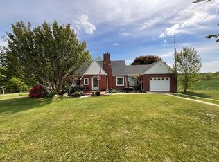 900 Doe Run Rd, Hillsville, VA 24343