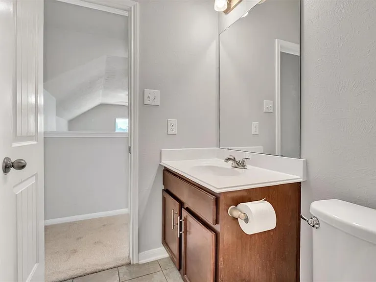 8110 Heartbrook Field Ln — Photo 26