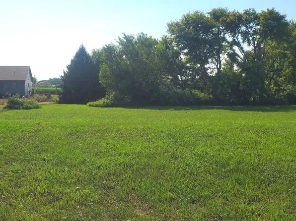1470 S 9th Ave, Sheldon, IA 51201