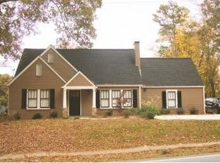 323 Athens St, Jefferson, GA 30549