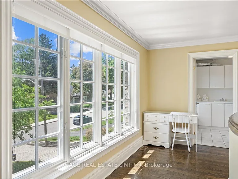 67 Agincourt Dr — Photo 32
