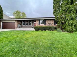 2117 Conowoods Dr, Springfield, OH 45503