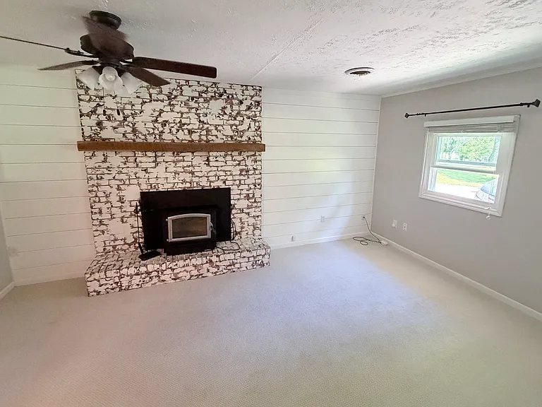 581 Austin Smith Dr — Photo 6