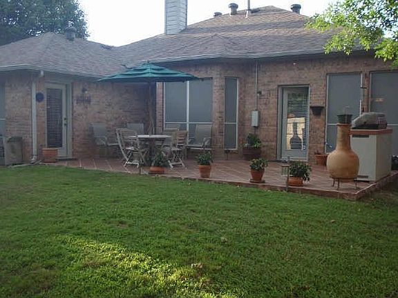 5th image of 6444 Parkmont Dr