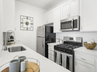 Enclave, Paramount, CA 90723
