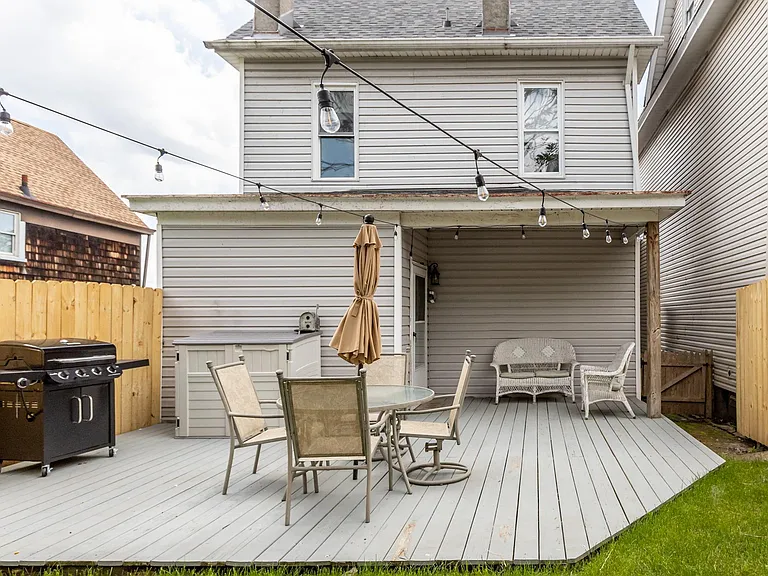 303 Kathleen St — Photo 6