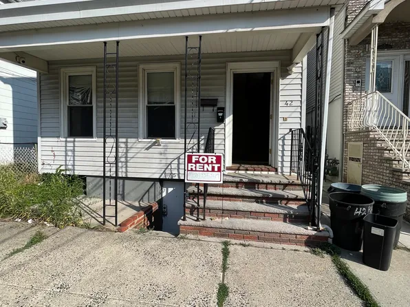 42 Rankin St Floor 1, Elizabethport, NJ 07206