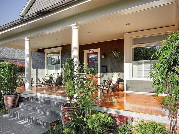 1612 Warren Avenue N, Seattle, WA 98109