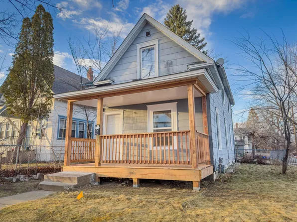 995 6th St E, Saint Paul, MN 55106