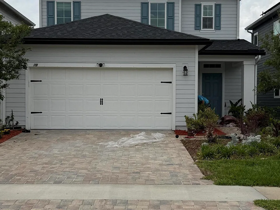 70 Golden Fern Dr