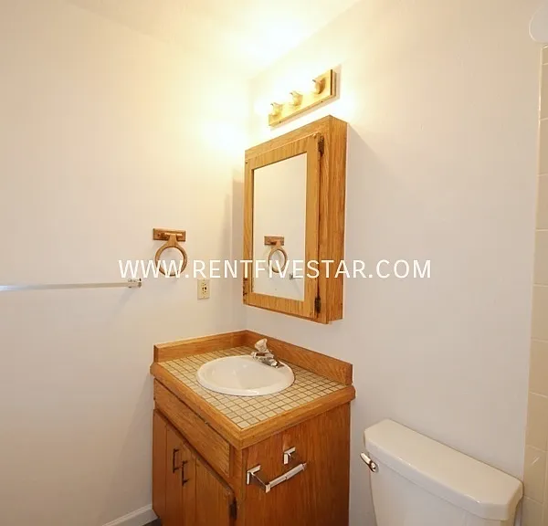 2099 Marigold St — Photo 11