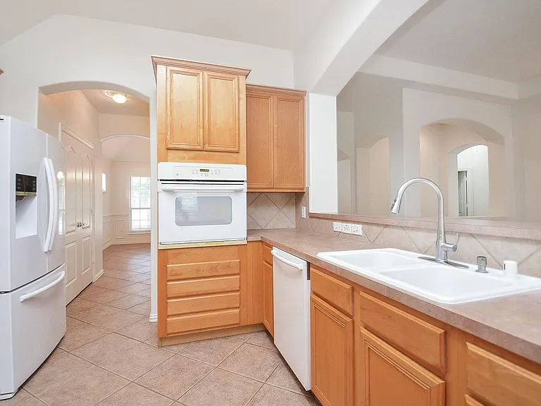 2607 Grand Plantation Ct — Photo 24