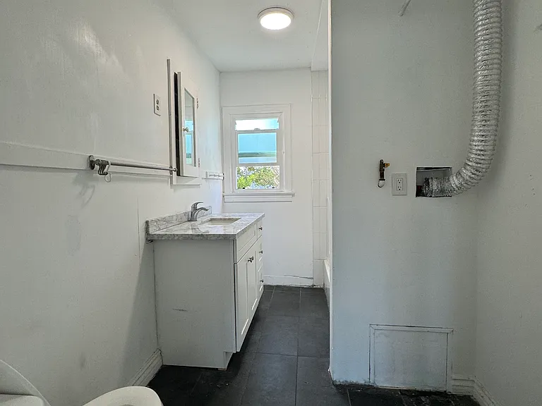 101 S Cordova St #3 — Photo 14