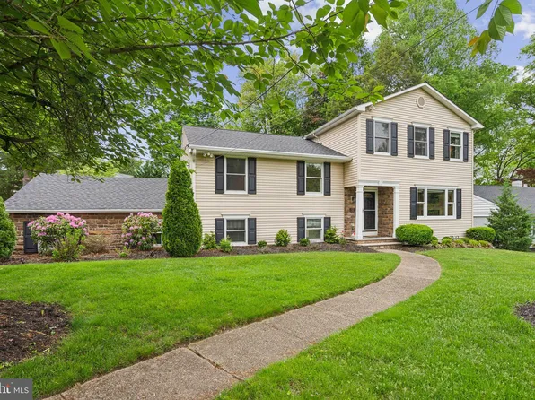 237 Oak Ave, Haddonfield, NJ 08033
