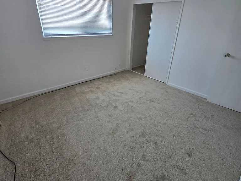 418 C Street — Photo 7