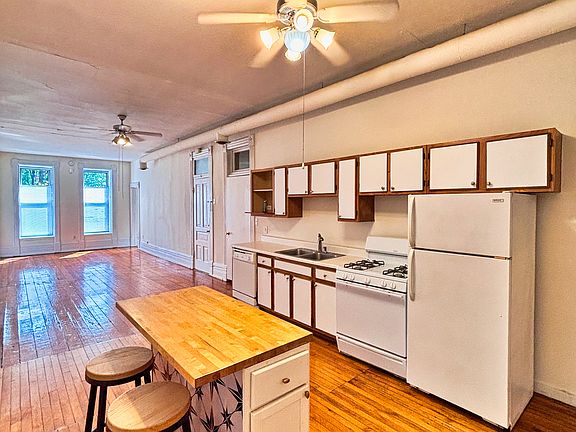 4th image of 1746 W Erie St APT 2F