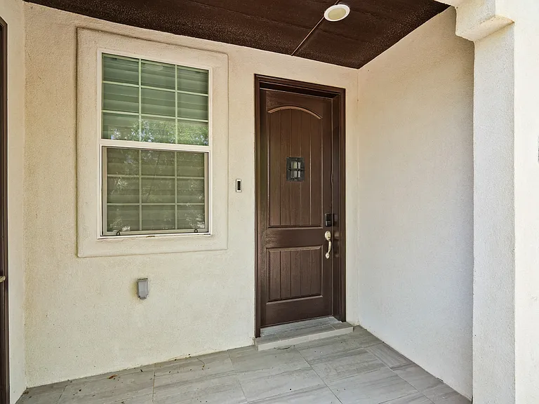452 Vin Benicarlo Pl — Photo 6