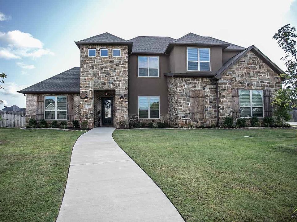 1st image of 224 Essex Dr