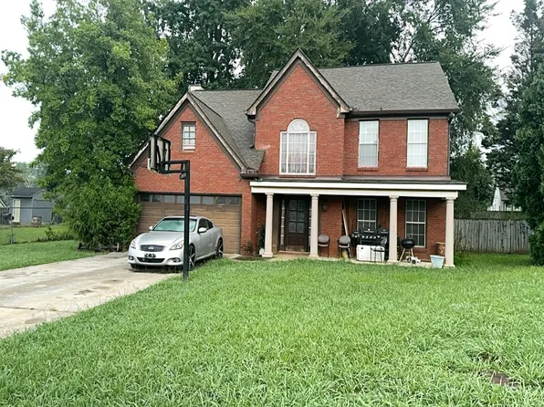 3025 Paces Woods Dr, Lawrenceville, GA 30044