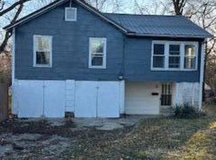 501 1/2 Oak Ridge Dr, Neosho, MO 64850