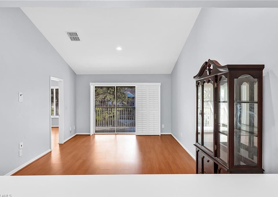 1st image of 186 Pebble Shores DR #203