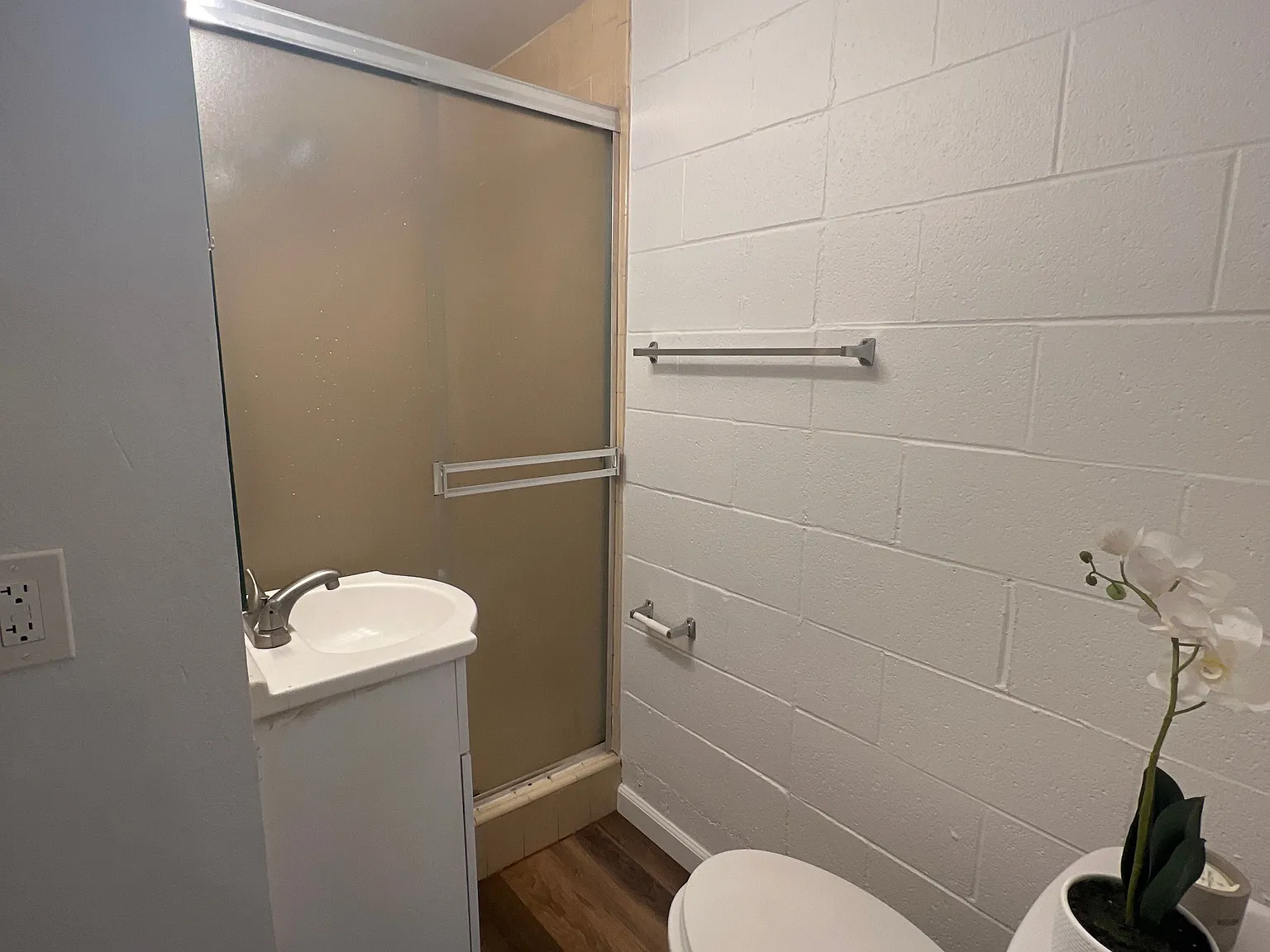 1 bed, 450 sqft, $1,520 — Photo 4