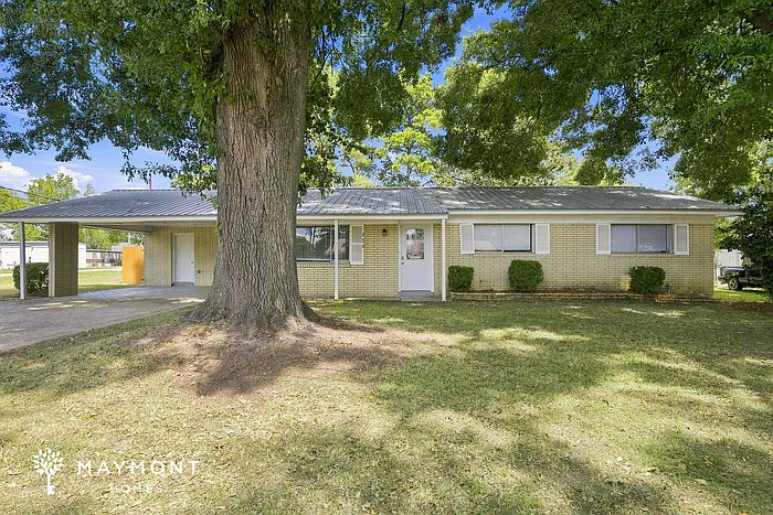 1st image of 226 Greer Dr