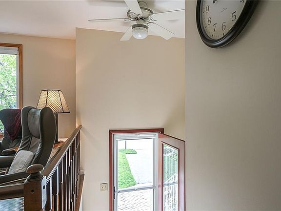 5th image of 8333 Pansy Dr