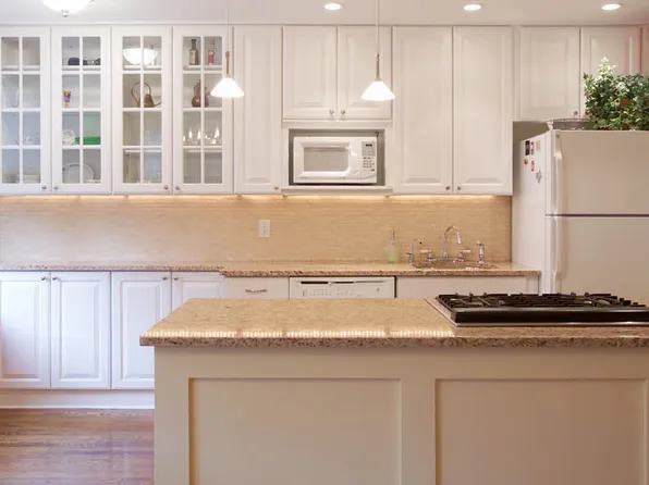 433 West 34th Street image 4 of 8