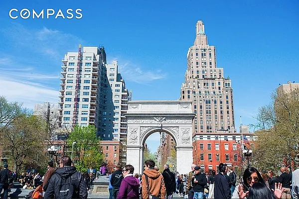 Rented by Compass | media 36