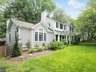 5600 Vernon Pl, Bethesda, MD, 20817