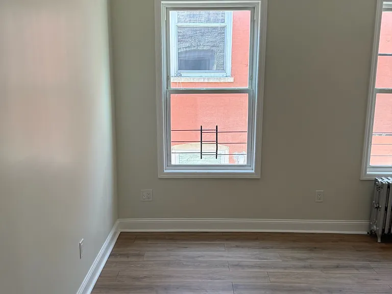 1854 Loring Pl S #2 — Photo 11