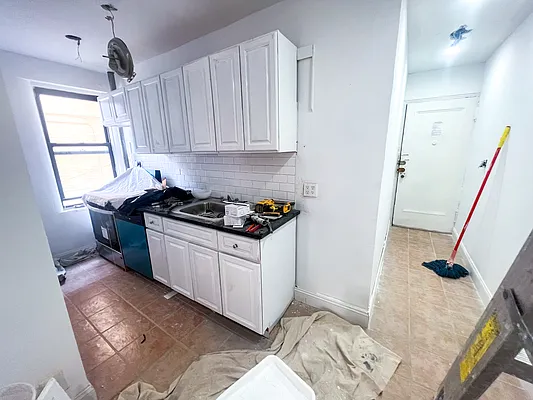 Rented by Voro New York | media 40