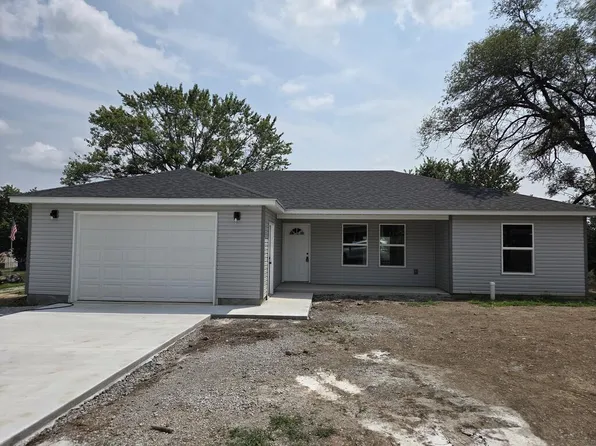 1826 Clay St, Chillicothe, MO 64601