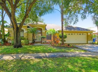 1831 S Ridge Dr, Valrico, FL 33594