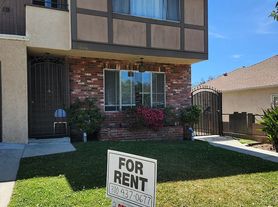1754 Euclid St, Santa Monica, CA