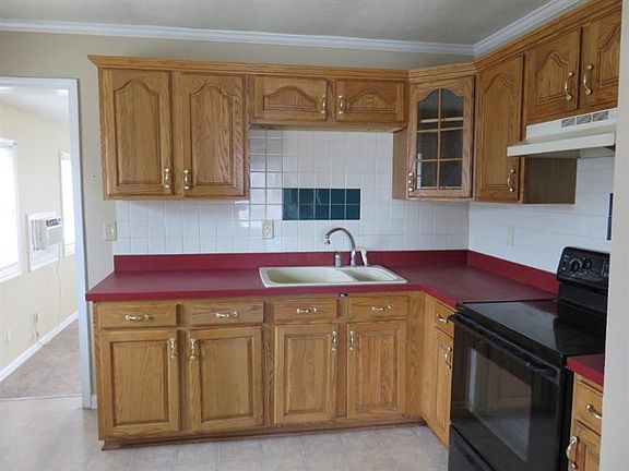 4th image of 386 Lynnwood Ct