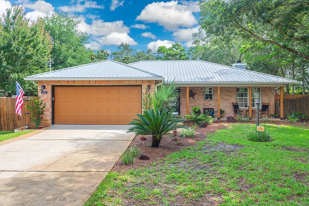 1574 Phyllis Ct - Property Image