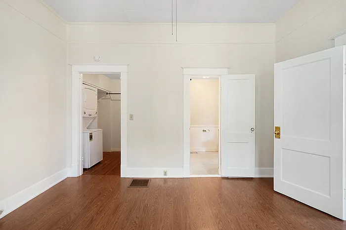 42 Saragossa St #B — Photo 9