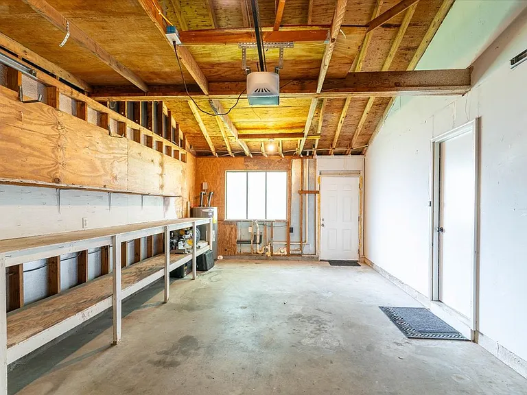 817 N Lakeside Dr — Photo 41
