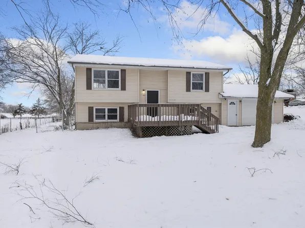 300 S Cherry St, Letts, IA 52754