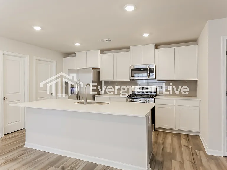 1365 Hugh Mack Ct — Photo 6